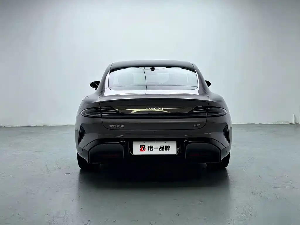 Xiaomi SU7 — миниатюра 4