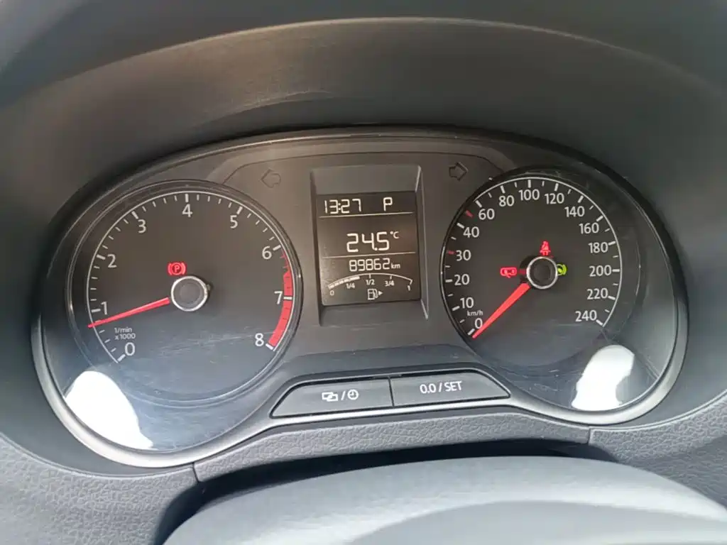 Volkswagen Polo — миниатюра 12