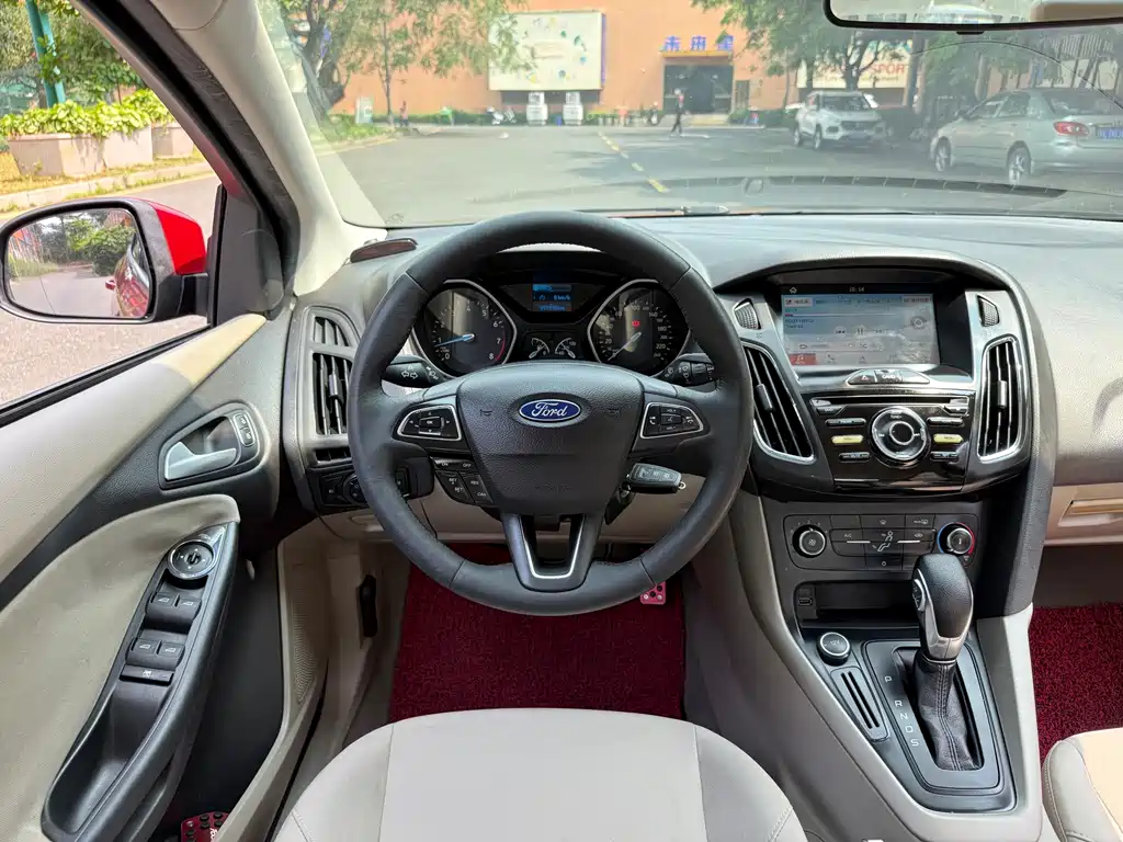 Ford Focus — миниатюра 15