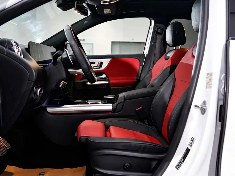 Mercedes-Benz GLA AMG — миниатюра 26