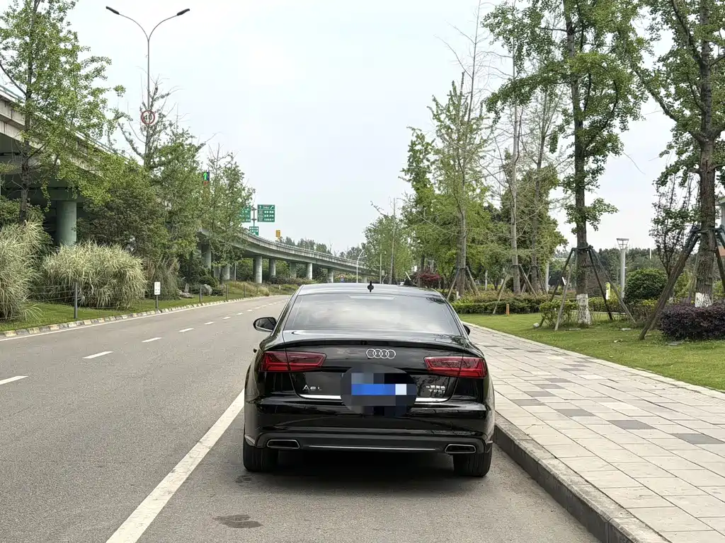 Audi A6L — миниатюра 9
