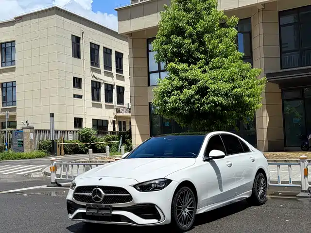 MERCEDES BENZ C CLASS