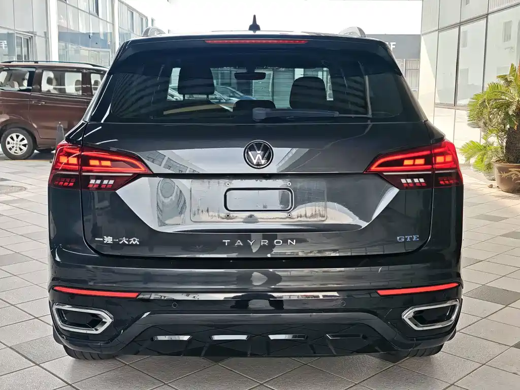 Volkswagen Tayron GTE — миниатюра 7