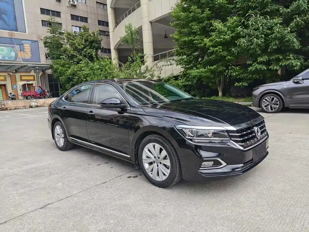 Volkswagen Passat 2019 330TSI Elite VI