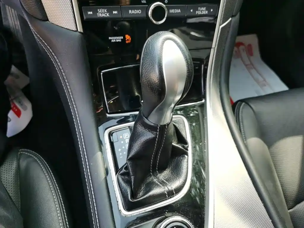 Infiniti Q50L — миниатюра 14