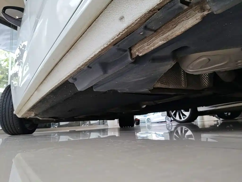 Audi A4L — миниатюра 22