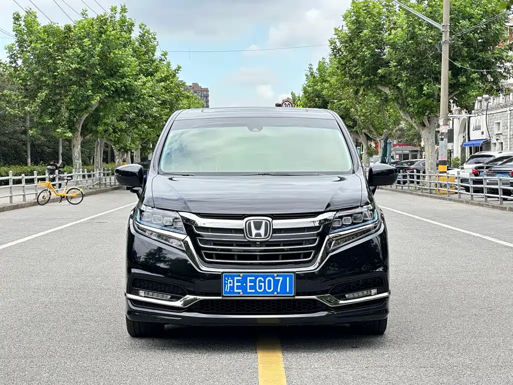 Honda Elysion — миниатюра 2