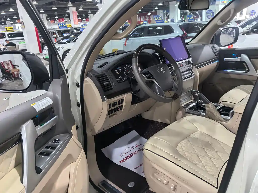Toyota Land Cruiser 2015 4.6L V8