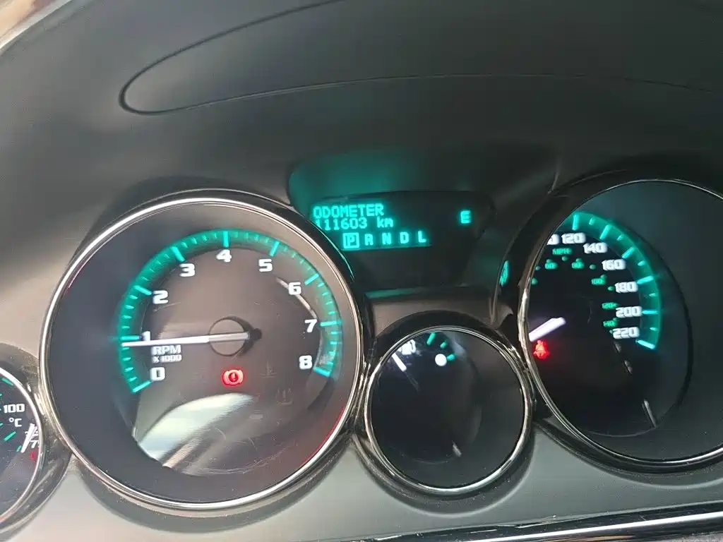 Buick Enclave — миниатюра 5