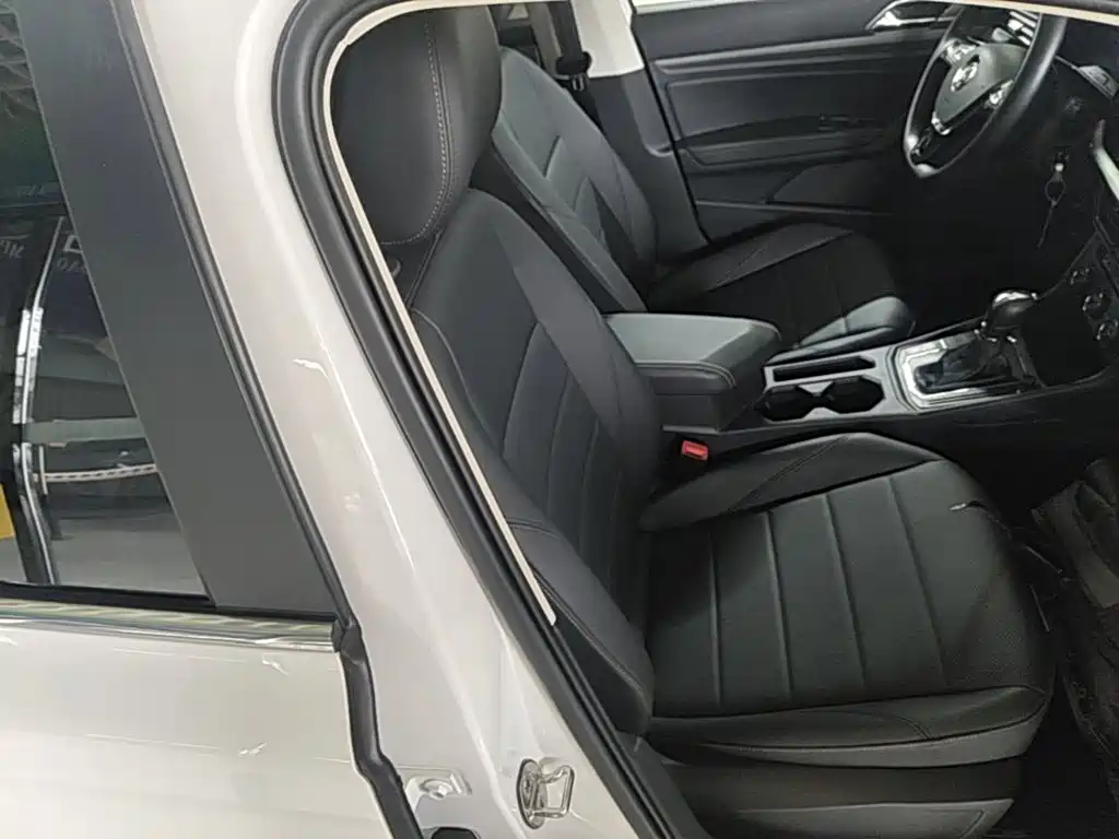 Volkswagen Lavida Pure Electric — миниатюра 25