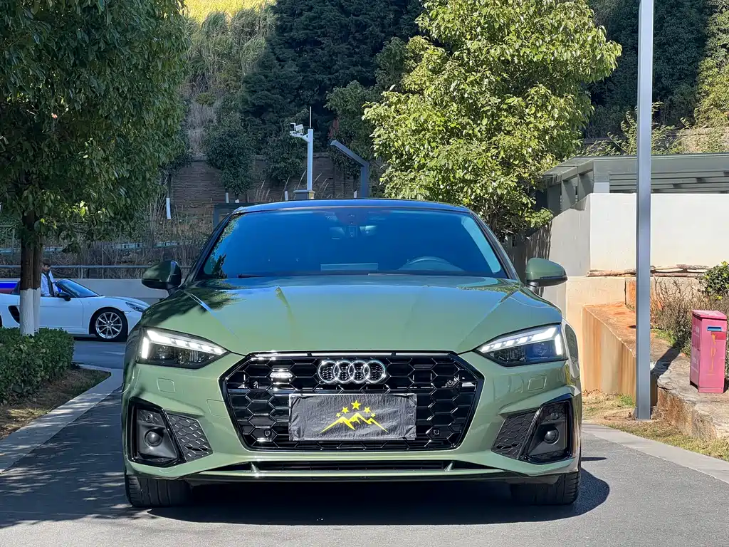 AUDI A5
