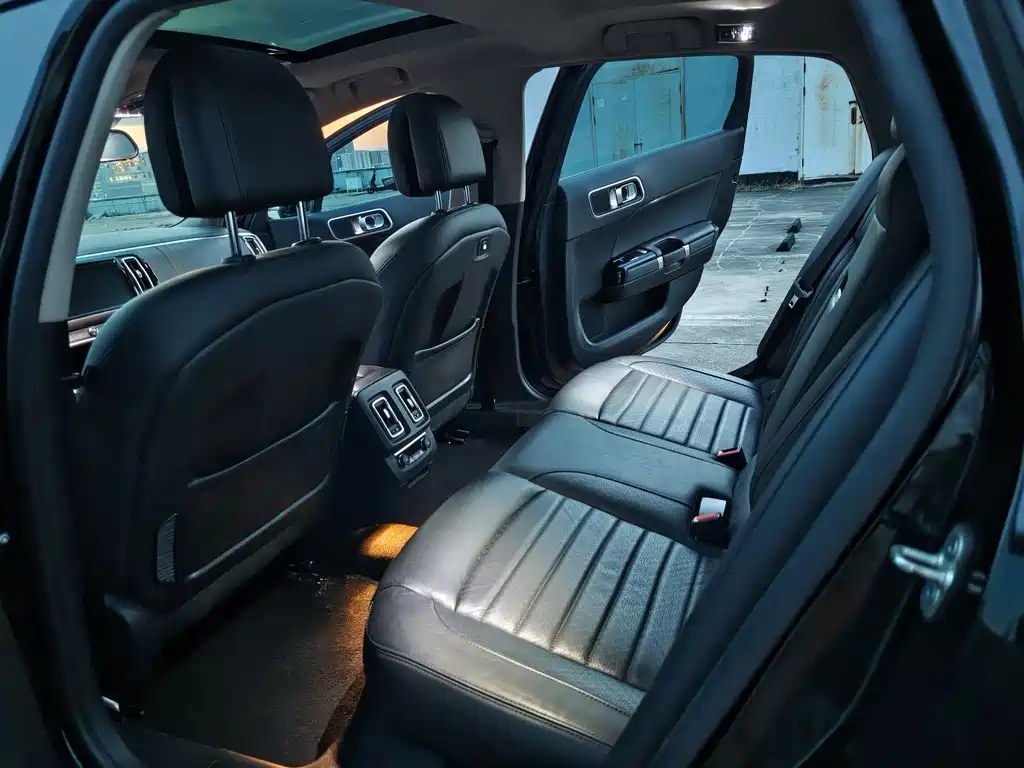 Citroen C6 — миниатюра 9