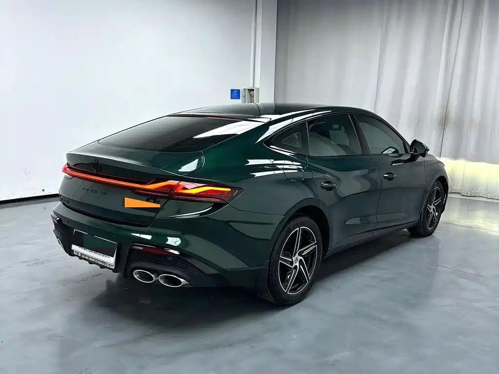 MG 7 2023 1.5T DCT Luxury