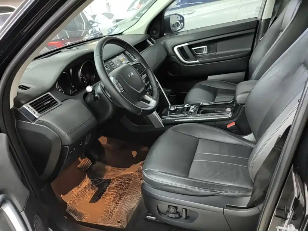 Land Rover Discovery Sport — миниатюра 15