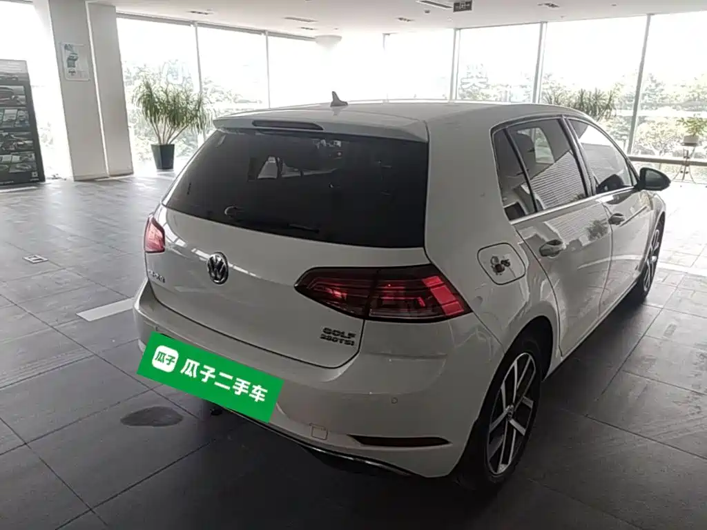 Volkswagen Golf — миниатюра 7