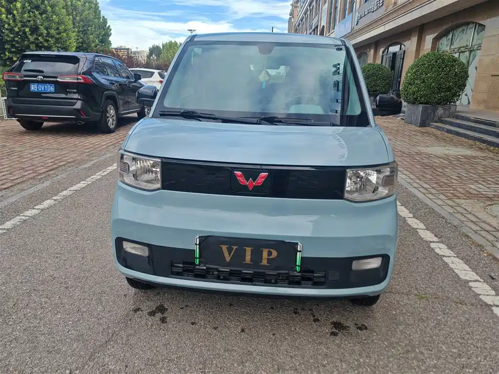 Wuling MINIEV — миниатюра 5