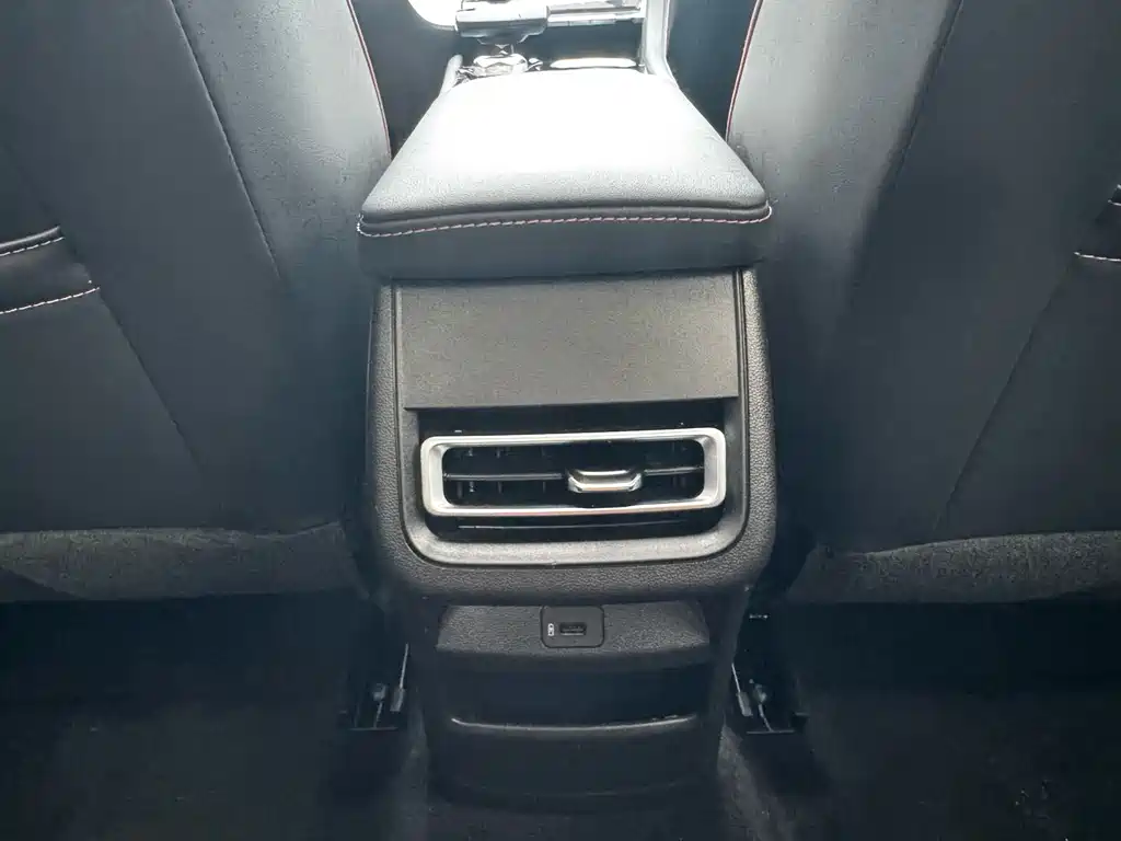 Changan Eado — миниатюра 13