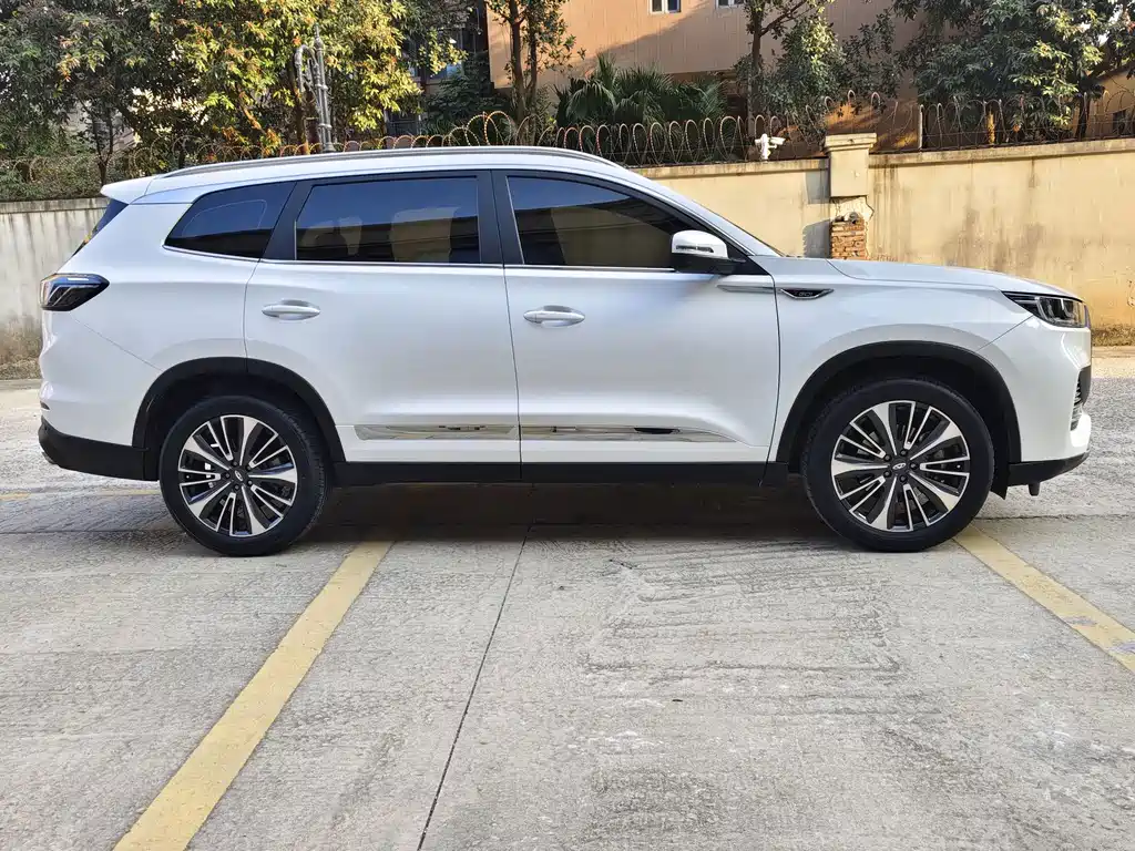 Chery Tiggo 8 PLUS — миниатюра 18