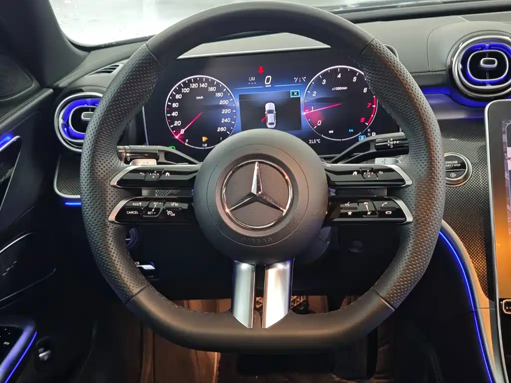 Mercedes-Benz C-Class — миниатюра 10