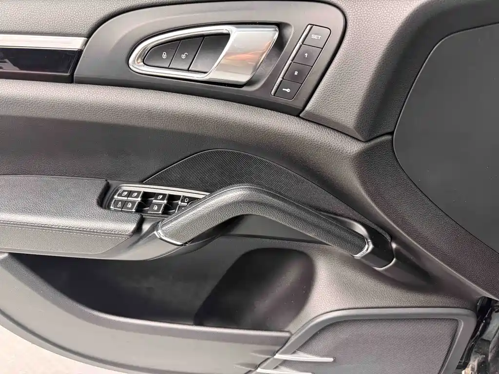 Porsche Cayenne 2016 Cayenne 3.0T