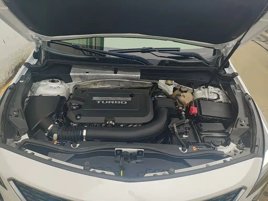 Cadillac XT4 — миниатюра 20