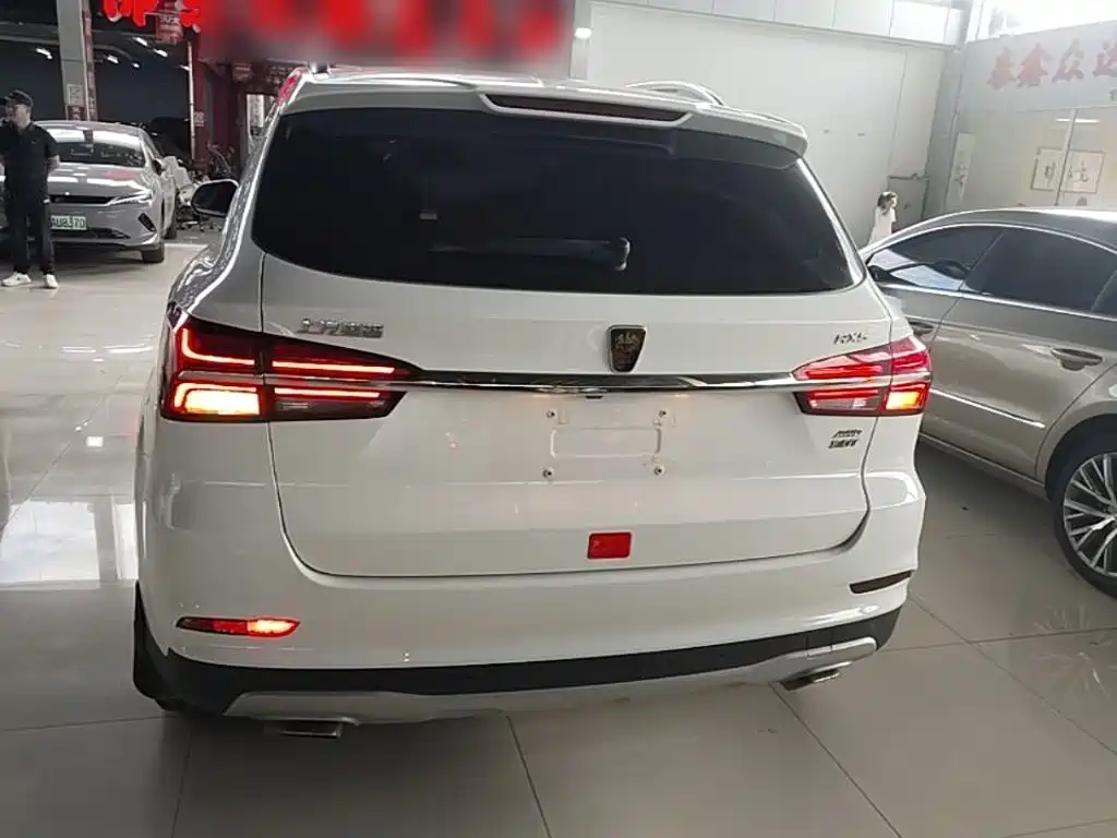 Roewe RX5 — миниатюра 6