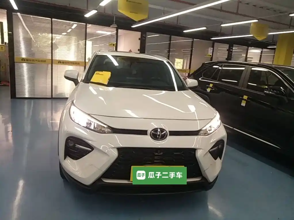 Toyota Wildlander — миниатюра 3