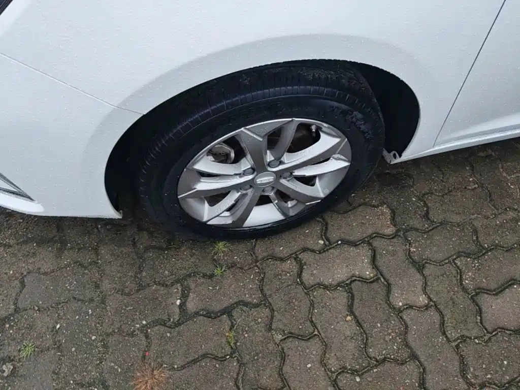 Geely Emgrand GL — миниатюра 23