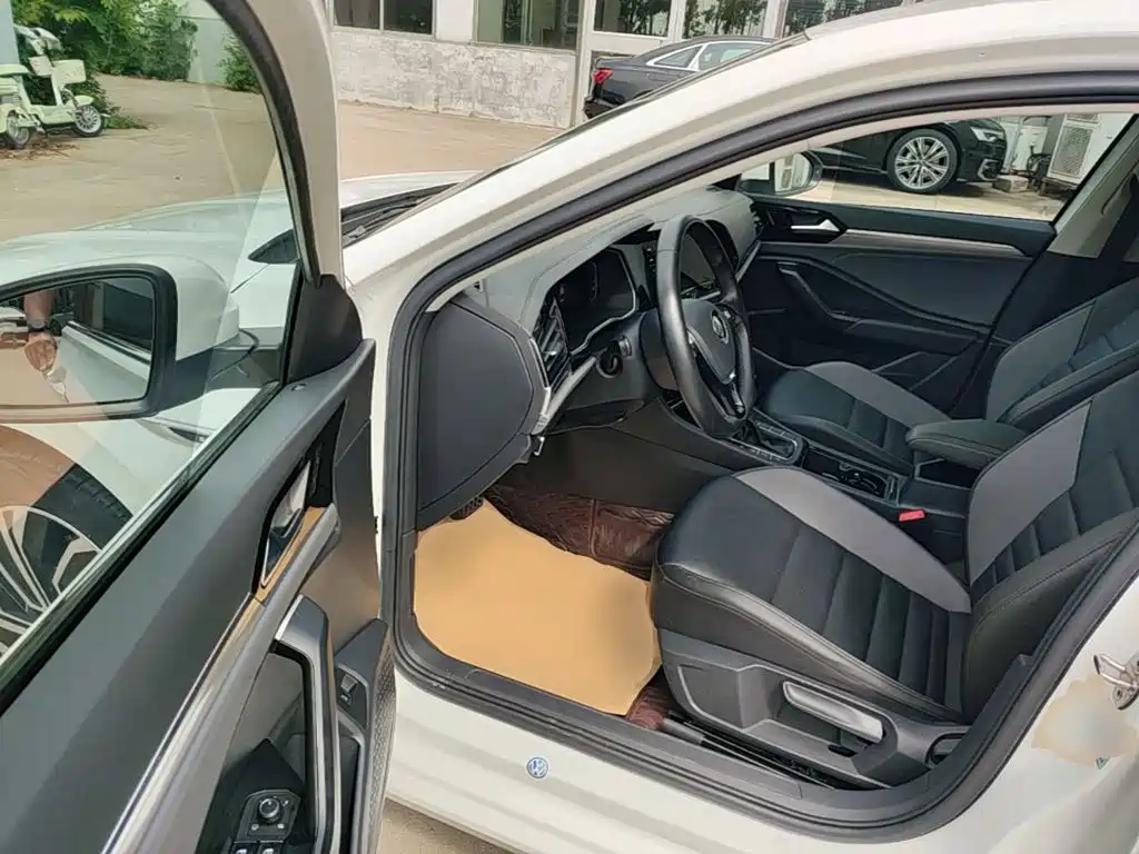 Volkswagen Sagitar — миниатюра 16