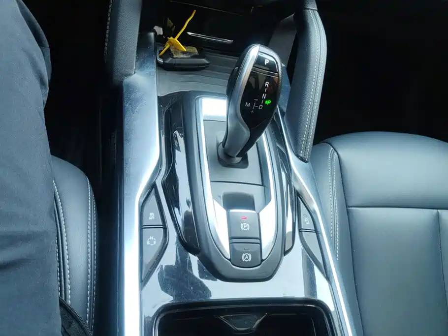 Zhonghua V7 — миниатюра 16