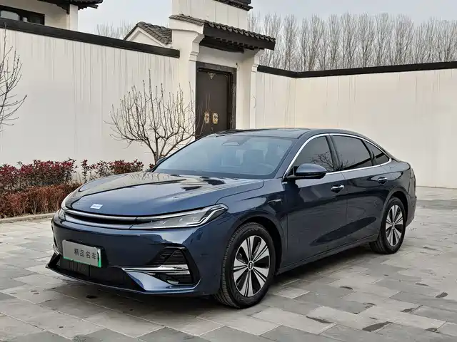 geely-galaxy galaxy-a7