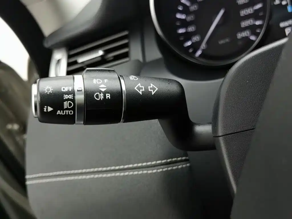 Land Rover Evoque (Import) — миниатюра 21