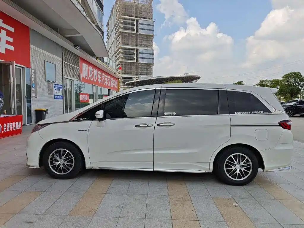 Honda Odyssey — миниатюра 3