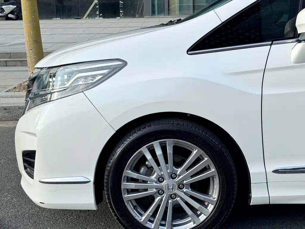 Honda Elysion — миниатюра 4