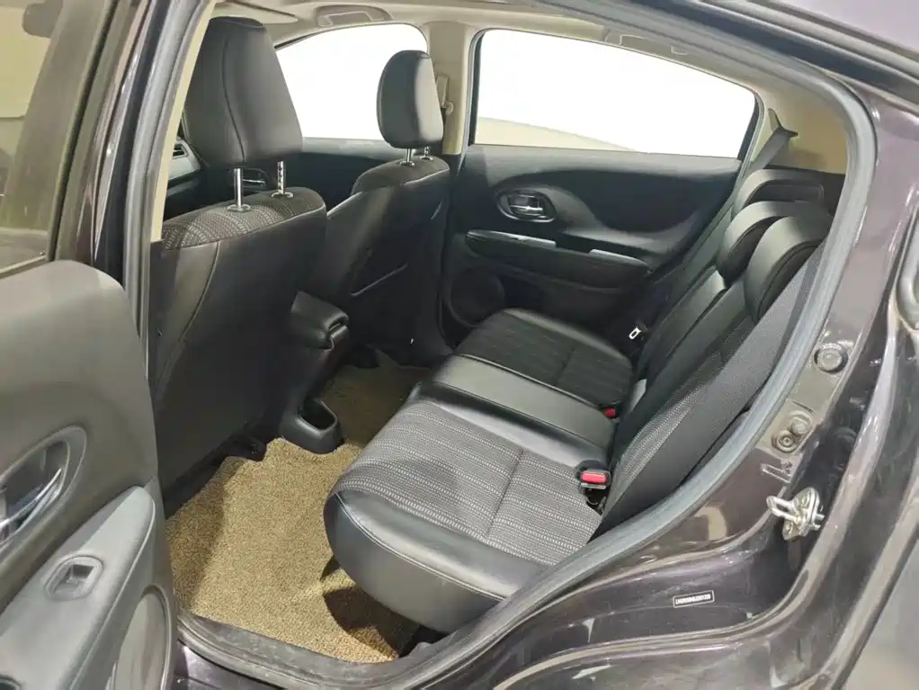 Honda Vezel — миниатюра 11
