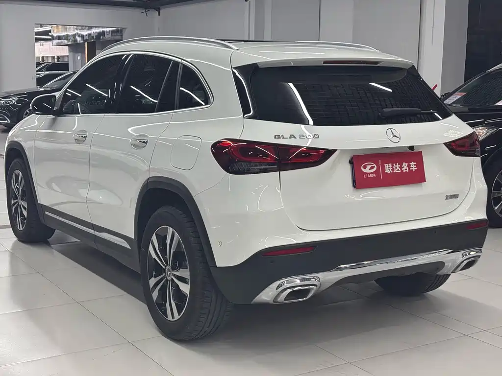 Mercedes-Benz GLA — миниатюра 4