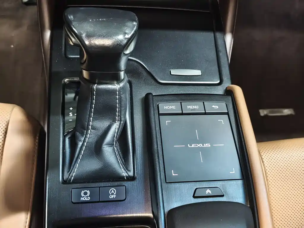 Lexus ES — фотографии объявления, Фото 13