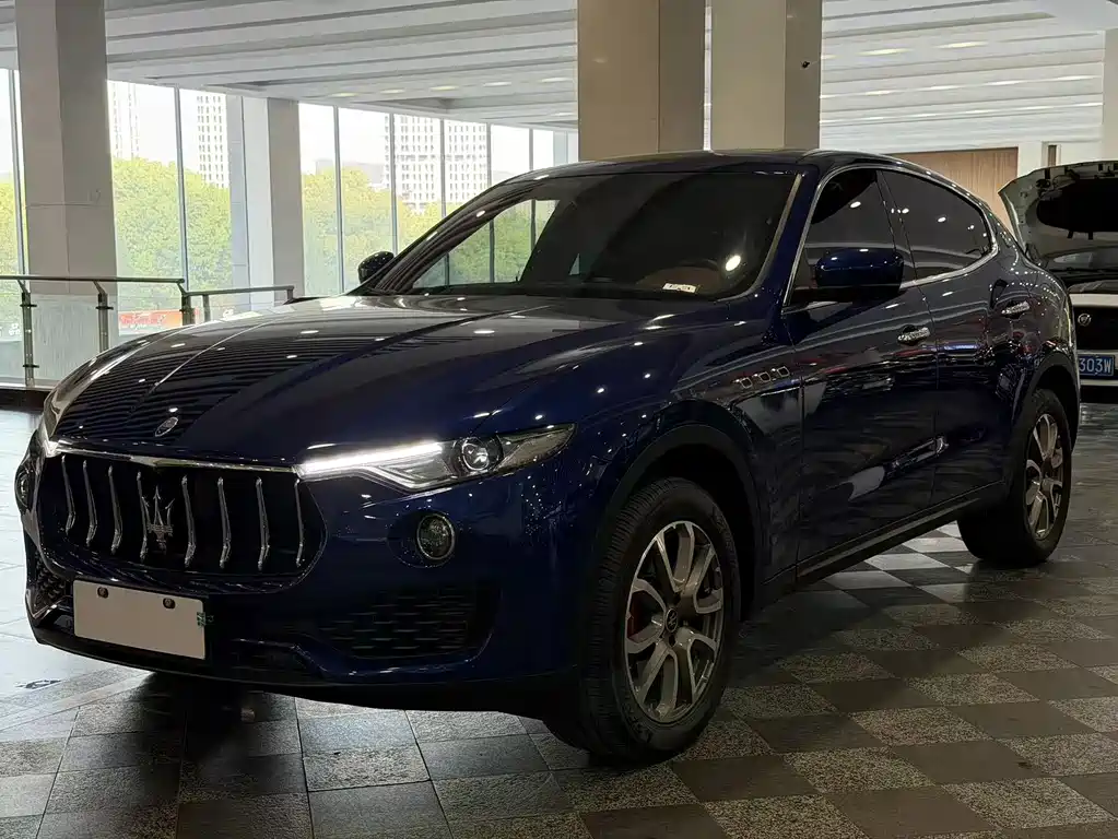 Maserati Levante 2021