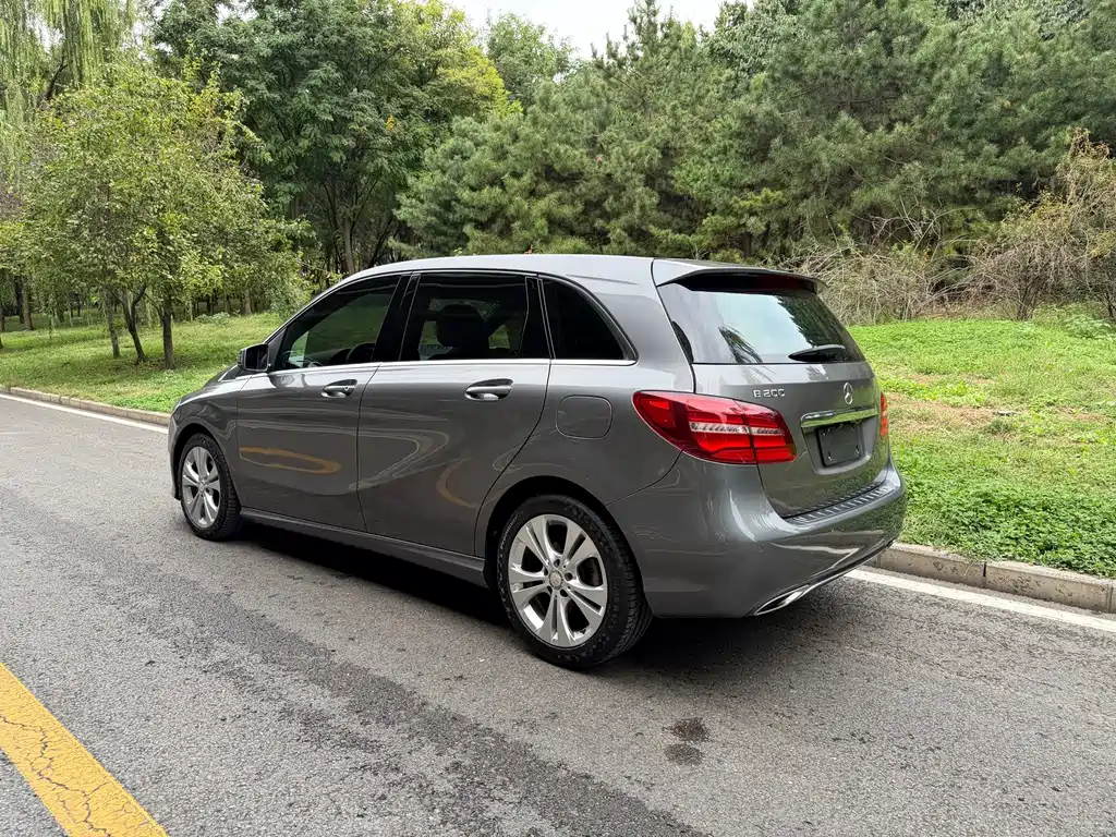 Mercedes-Benz B-Class — миниатюра 4