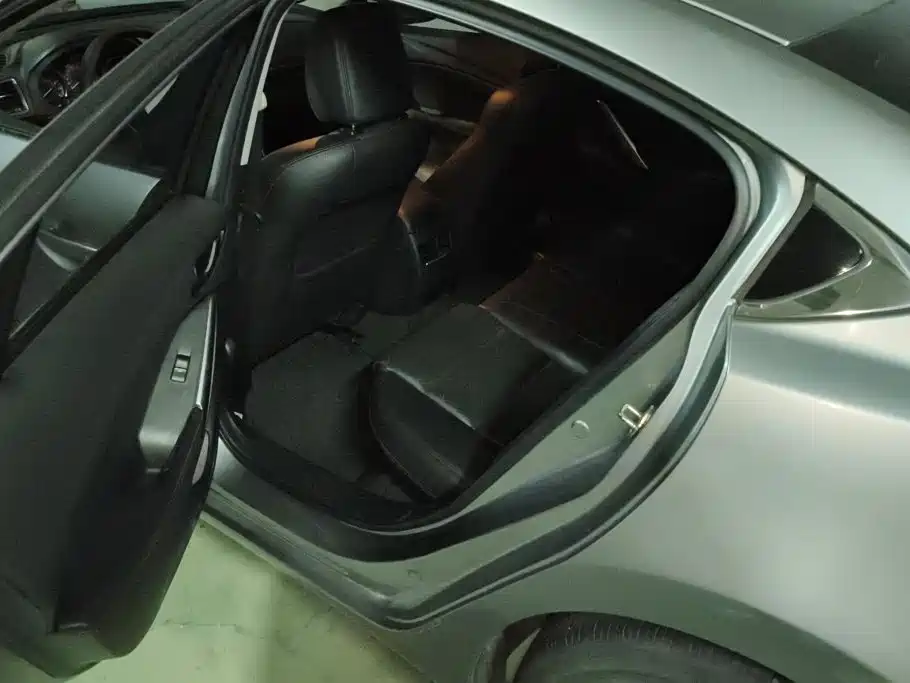 Mazda Atenza — миниатюра 11