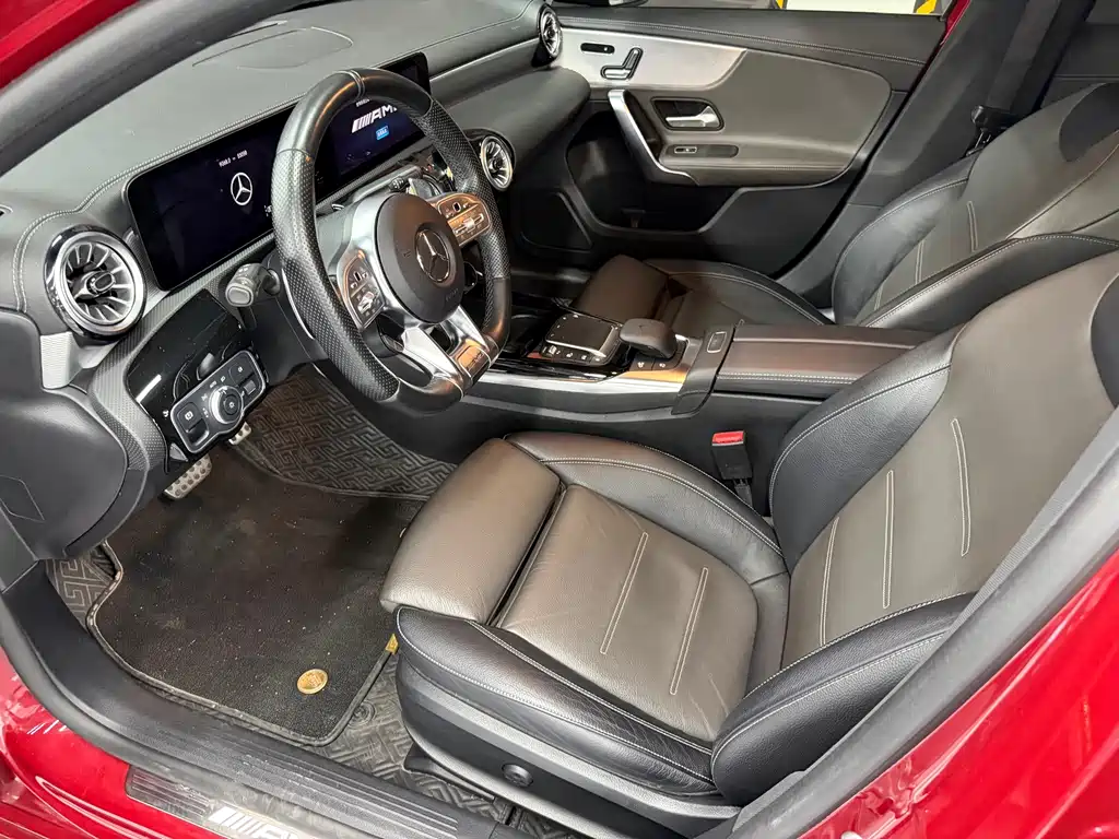 Mercedes-Benz A-Class AMG — миниатюра 8