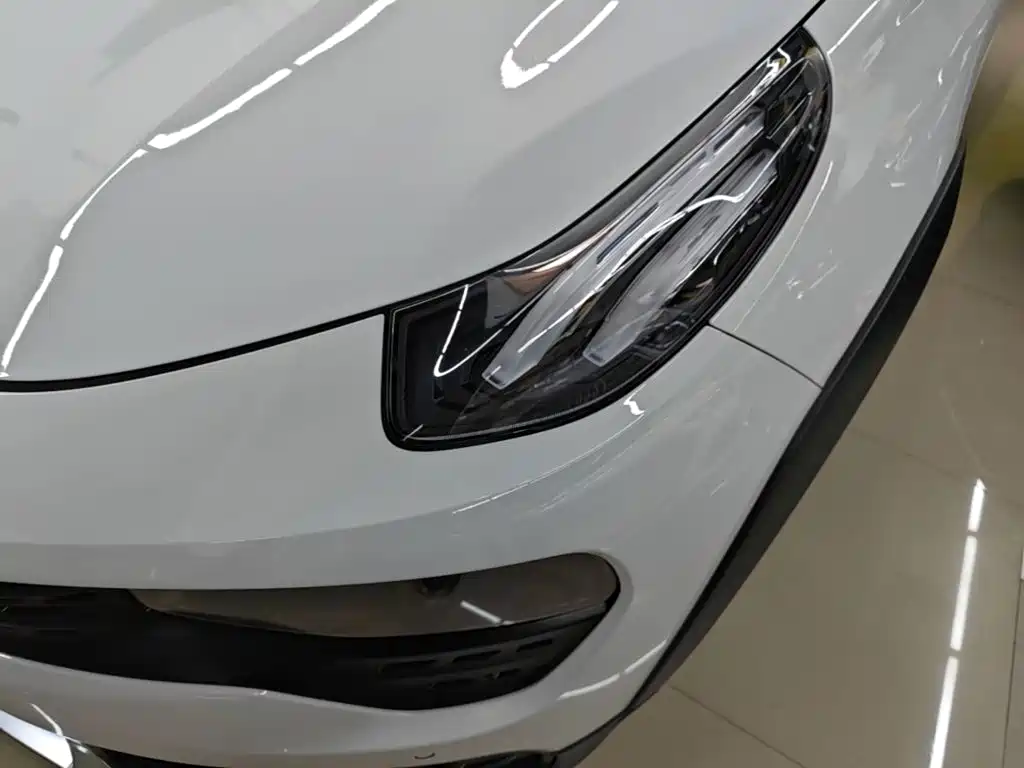 Lynk & Co 02 — миниатюра 24