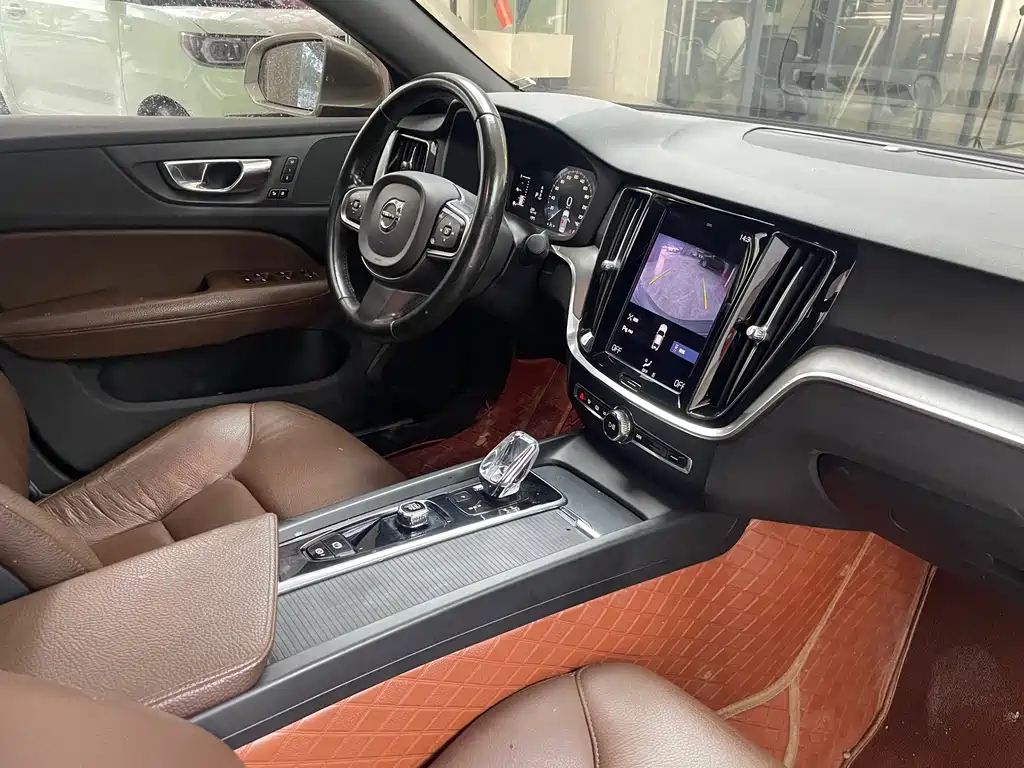 Volvo S60 — миниатюра 15