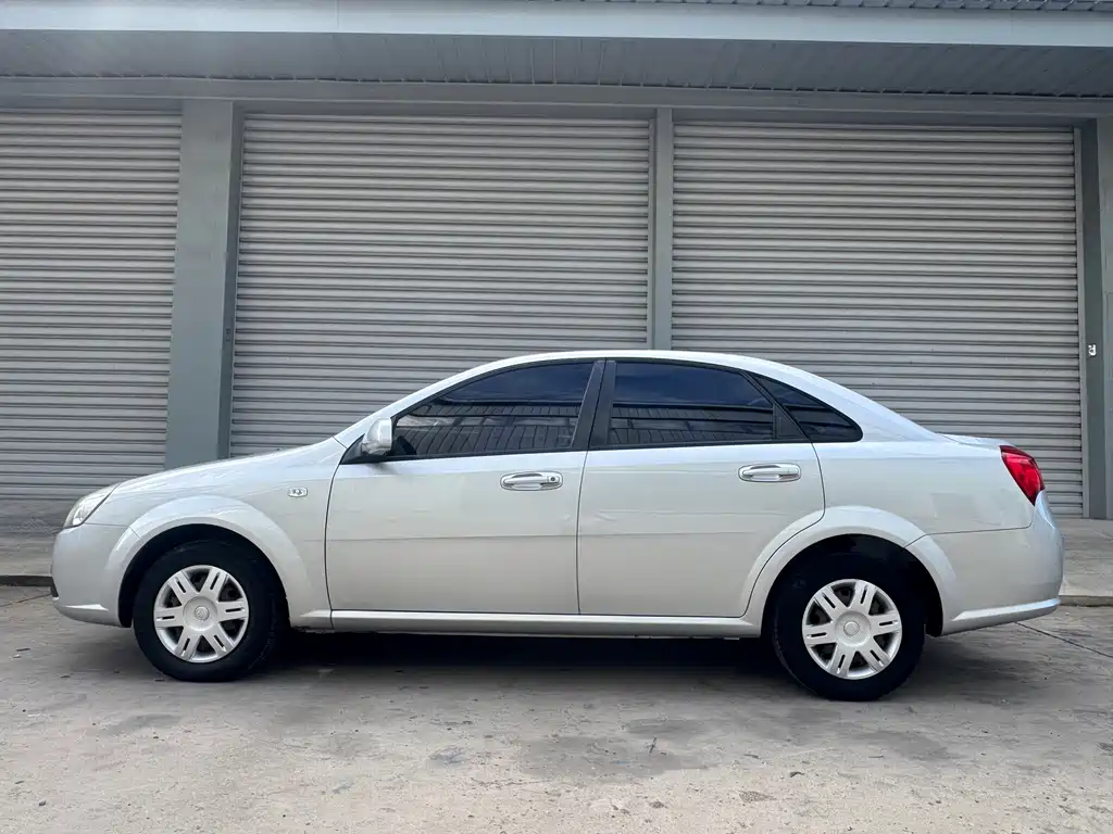 Buick Excelle — миниатюра 4