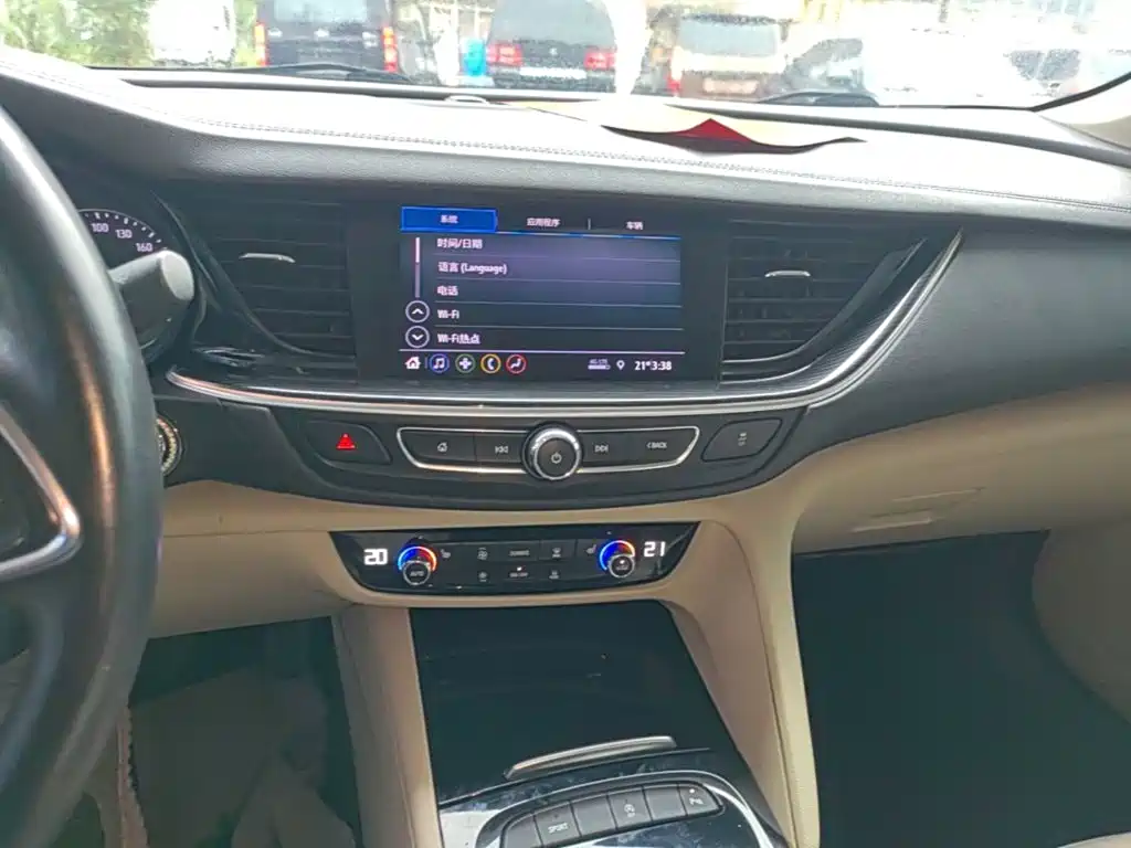 Buick Regal — миниатюра 13
