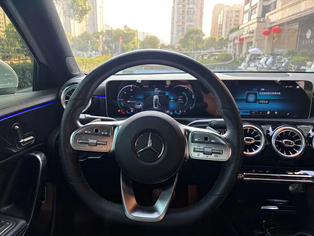 Mercedes-Benz A-Class — миниатюра 21