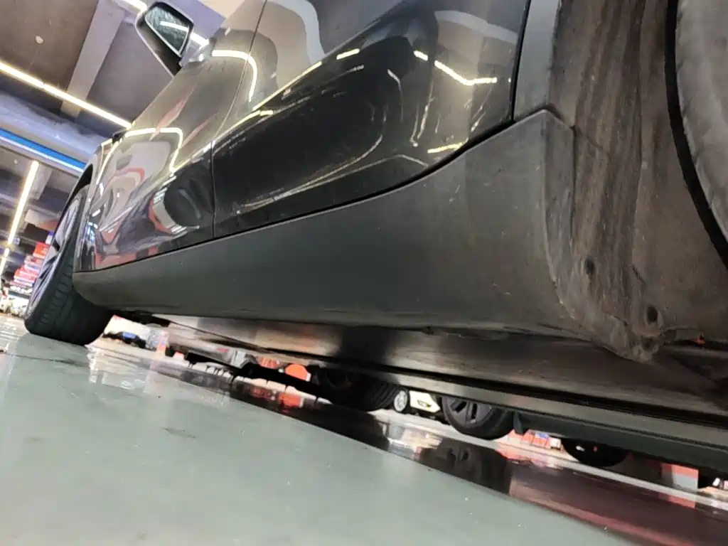 Tesla Model Y — миниатюра 22
