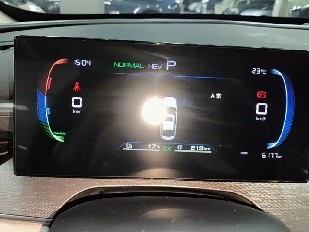 BYD Seal 05 DM-i — миниатюра 12