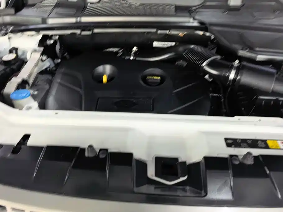Land Rover Discovery Sport — миниатюра 10