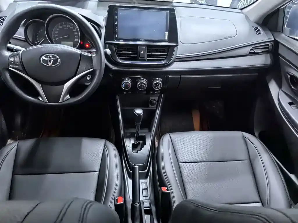 Toyota Vios FS — миниатюра 8